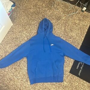 Nike Sprotswear Club Fleece Pullover Hoodie